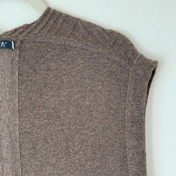 Neiman Marcus V- Neck Vest Wool Cashmere Sweater / Dress / Knit Tunic Neutral - Picture 6 of 11